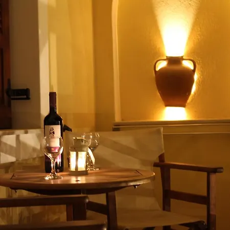 Chez Sophie מלון Kamári