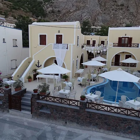 Chez Sophie Kamari (Santorini)